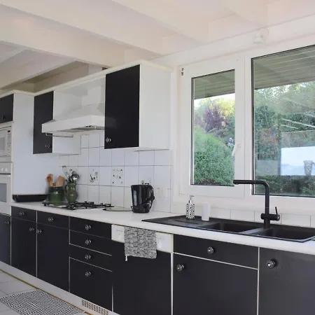 Holiday home Maison Neuvecelle, 5 Pieces, 8 Personnes - Fr-1-498-53 *